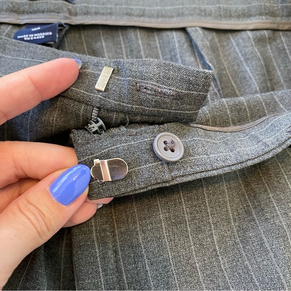 Gap Stretch Women's Gray Pin Stripe Dress Pants Size 10R - Picture 6 of 9